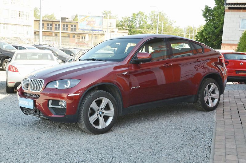 BMW X6 (2013) xDrive 40d 225kW / ČR - fotka 3 z 37