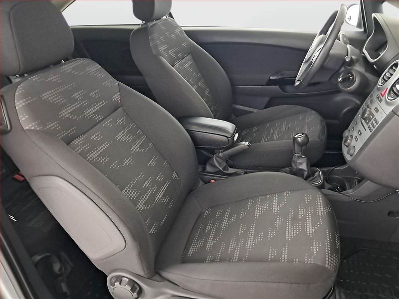 Opel Corsa (2012) 1.4, po STK, dobrý stav - fotka 9 z 15