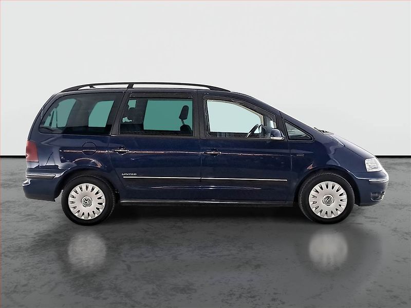 Volkswagen Sharan (2009) 2.0 TDI, 7 míst, Xenony - fotka 6 z 17