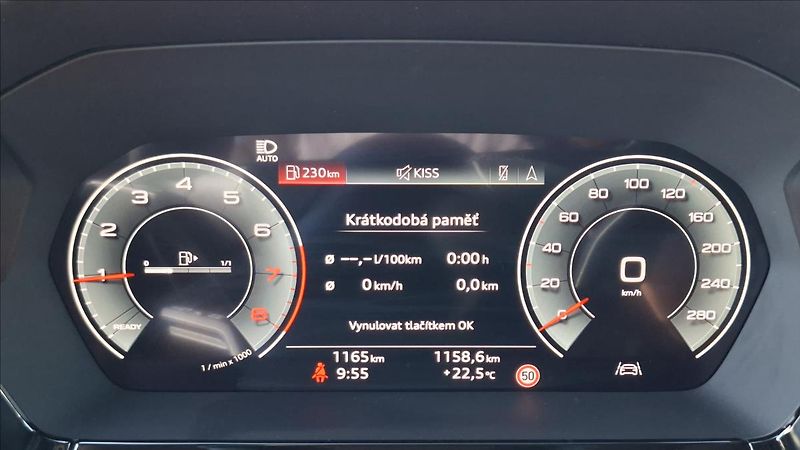 Audi A3 1,5 110 Kw 35 TFSI  ALLSTREET - fotka 14 z 31