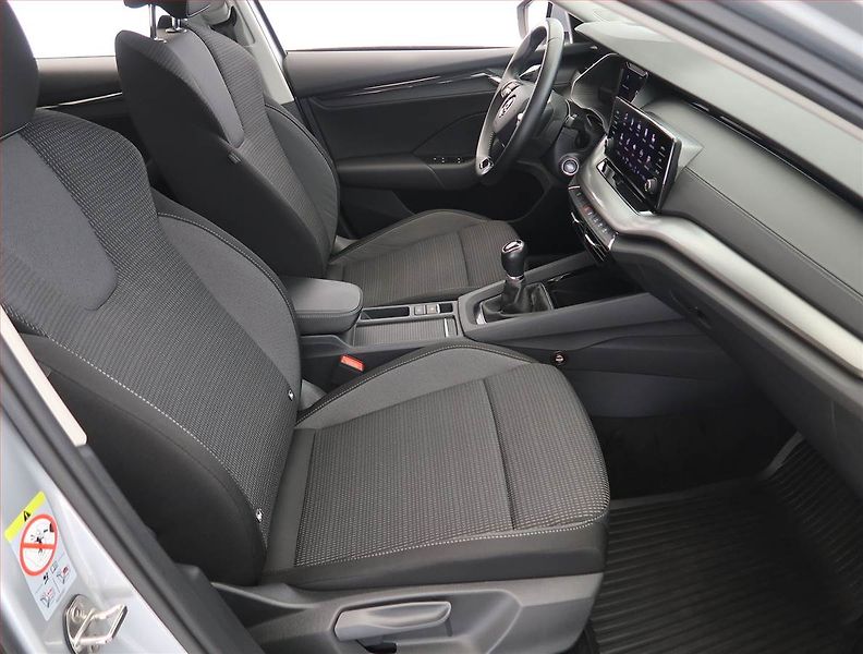 Škoda Octavia (2022) Ambition 2.0 TDI, Serv.kniha - fotka 9 z 24