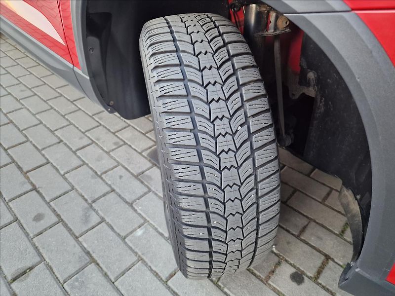 Škoda Karoq 2.0TDI Ambition,ČR,1.Majitel - fotka 46 z 50