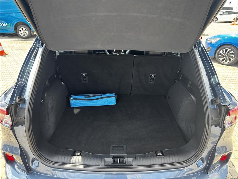 Ford Kuga 1,5 EcoBoost 110kW ST-Line - fotka 13 z 34