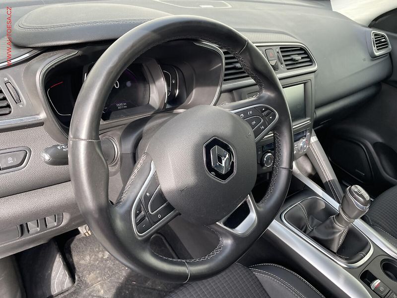 Renault Kadjar (2018) 1.6 DiG-T, BOSE, LED, navi - fotka 11 z 21