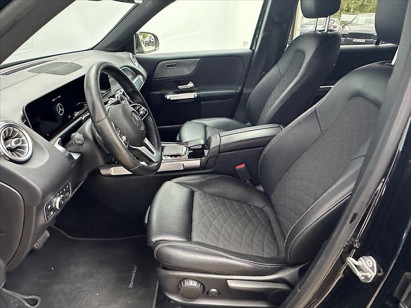 Mercedes-Benz GLB 2,0 200d 110kW, navi, kamera - fotka 9 z 43