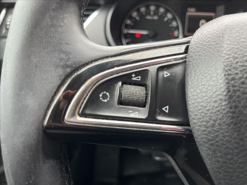 Škoda Octavia 2,0 TDi 110KW KLIMA ROZVODY - fotka 23 z 36
