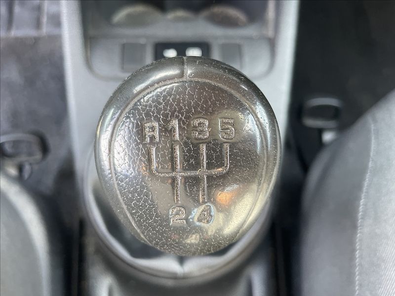 Škoda Fabia 1,4 i 16V 63kw Klima ESP po ST - fotka 18 z 24