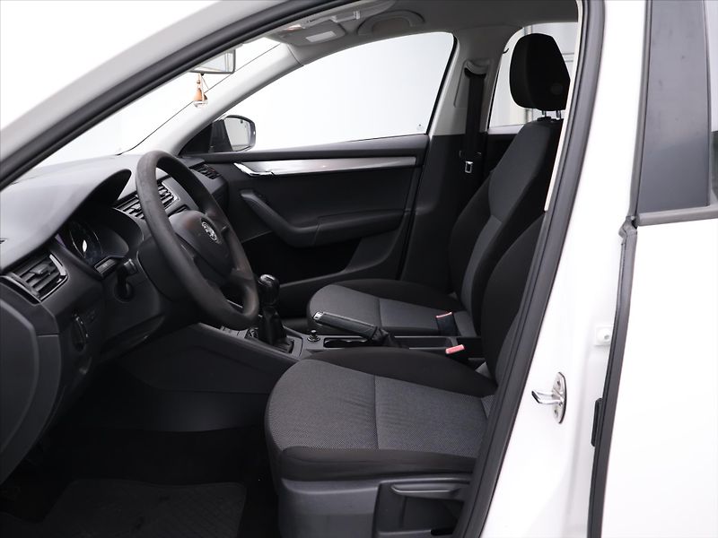 Škoda Octavia 1,2 TSI 63kW CZ - fotka 11 z 25
