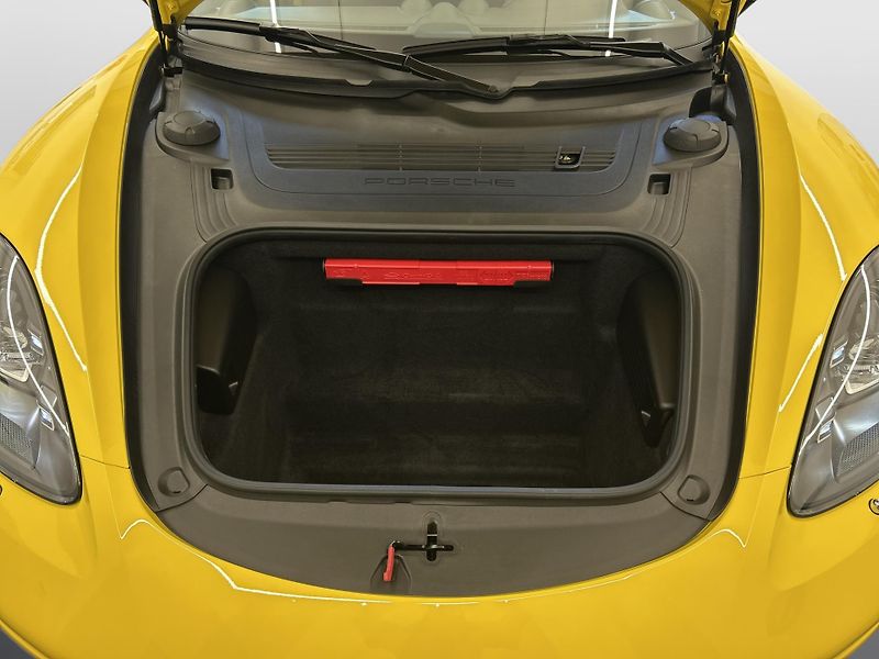 Porsche Boxster 718 - fotka 25 z 30