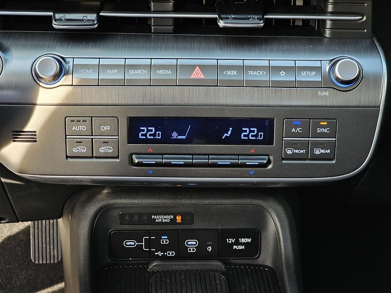 Hyundai Kona (2026) 1,6 T-GDI 2WD MT SMART - fotka 17 z 17