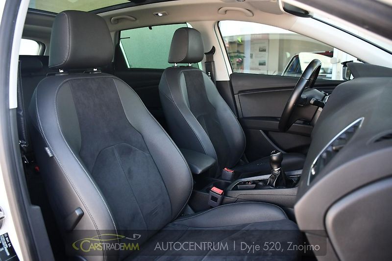 Seat Leon 1.8TSi Xcellence LED - fotka 18 z 57
