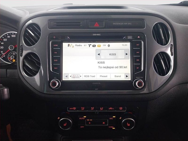Volkswagen Tiguan (2012) 2.0 TDI, 4X4, Automat - fotka 12 z 19