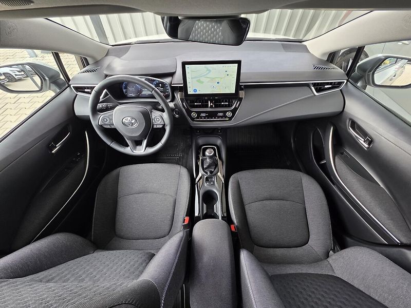 Toyota Corolla 1,5i / 92 kW Comfort Tech - fotka 10 z 25