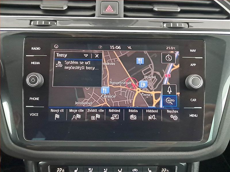 Volkswagen Tiguan (2019) 2.0 TDI - fotka 13 z 17