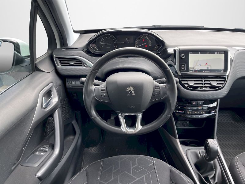 Peugeot 2008 (2018) 1.2i 60 kW PureTech Active - fotka 6 z 33