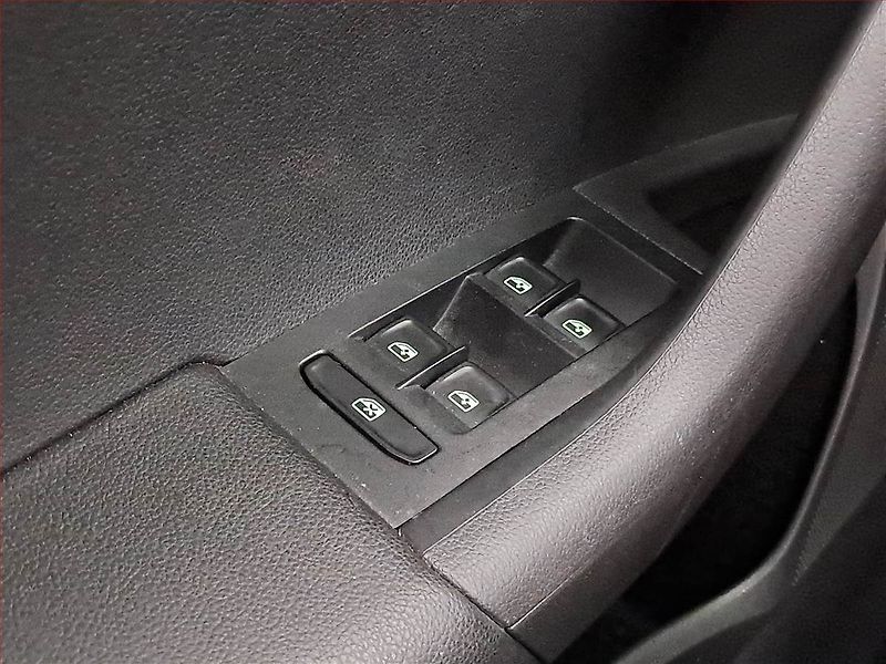 Škoda Octavia (2017) Style Plus 1.6 TDI, Automat - fotka 20 z 22