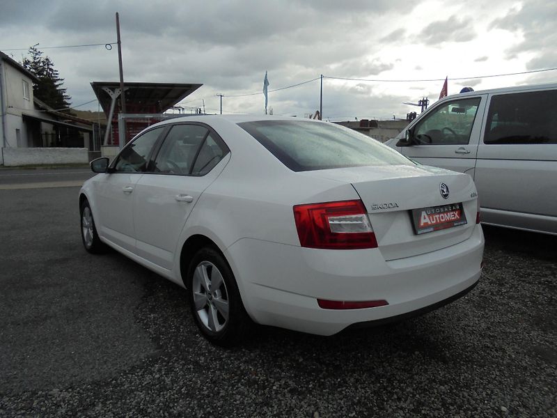 Škoda Octavia (2016) 2.0 TDI-DIGIKLIMA-VYH.SEDADLA - fotka 5 z 11