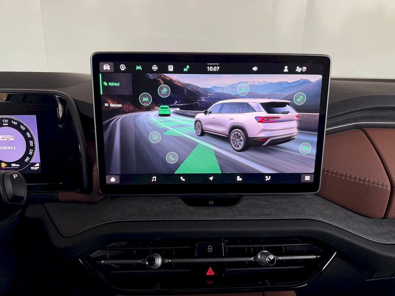 Škoda Kodiaq (2026) Exclusive Selection 2.0 TDI / - fotka 16 z 31