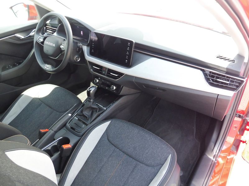 Škoda Scala (2025) Top Selection 1,5 TSI 110kW DS - fotka 8 z 30