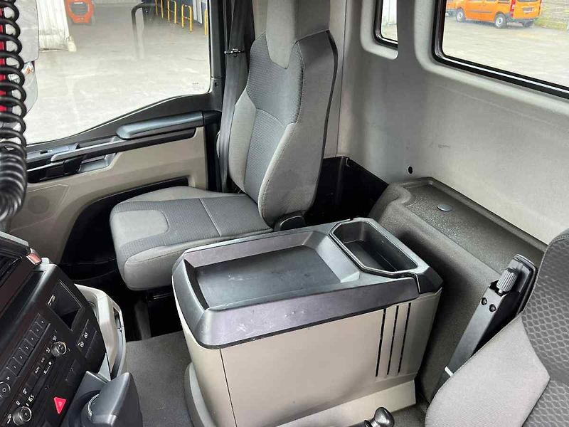 MAN TGS 35.510 8x4 BB termomulda M - fotka 22 z 28