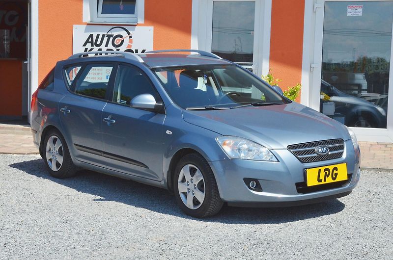 Kia Ceed (2008) 1.4i 80kW / ČR / LPG - fotka 1 z 29