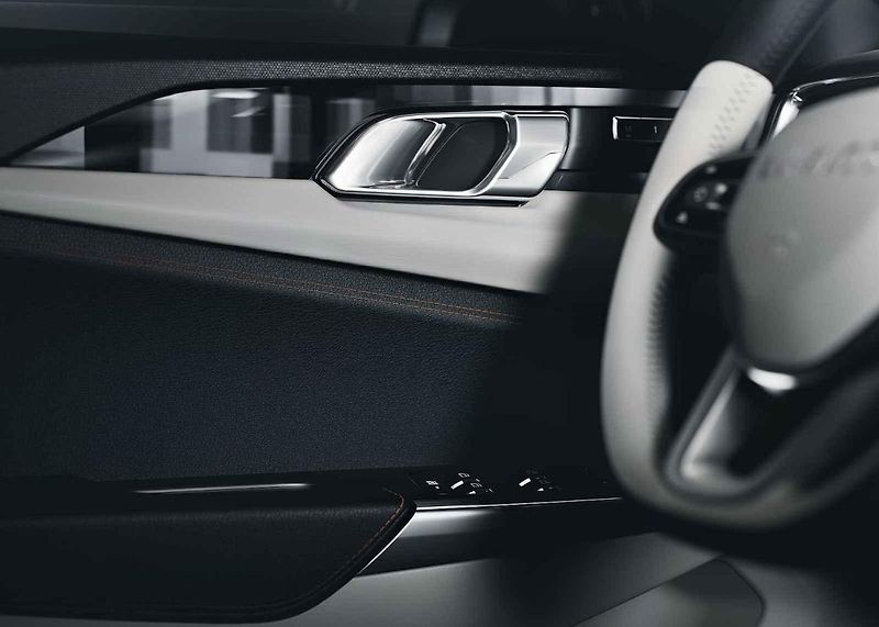 Lynk & CO O2