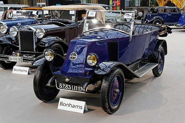 Renault NN Torpedo vystavený v Paříži v roce 2014., zdroj: Wikimedia Commons, Thesupermat, CC BY-SA 3.0