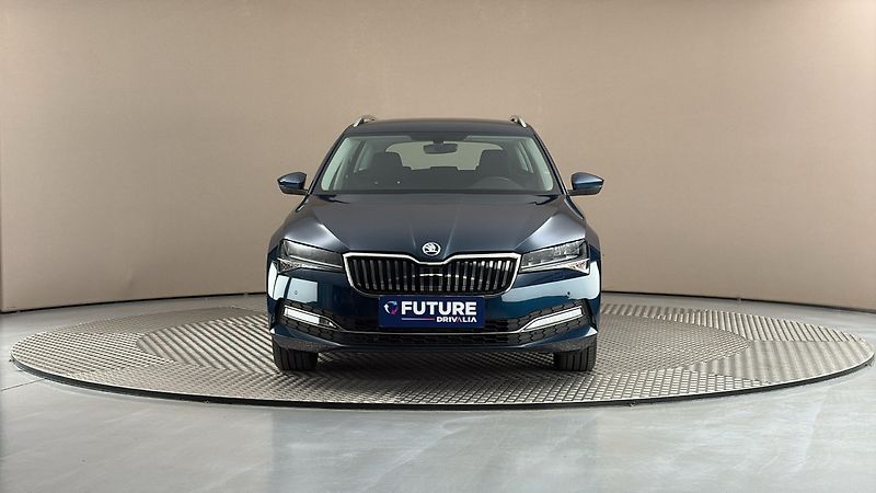 Škoda Superb 2.0 TDI DSG Style Combi - fotka 3 z 26