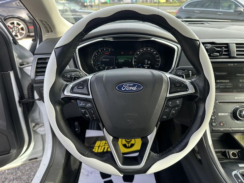 Ford Mondeo (2015) Ford Mondeo 2015 - fotka 11 z 16