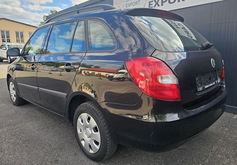Škoda Fabia 1.2 TSI 63kW,KLIMA,1.MAJITEL - fotka 14 z 49