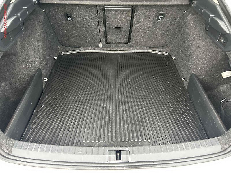 Škoda Octavia (2022) 2.0 TDi, ČR, Ambition Plus - fotka 7 z 19