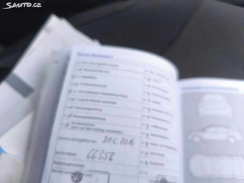 Volkswagen Golf 2.0TDI4X4,VÝBAVA,KRÁSNÝ,SERVIS - fotka 39 z 49