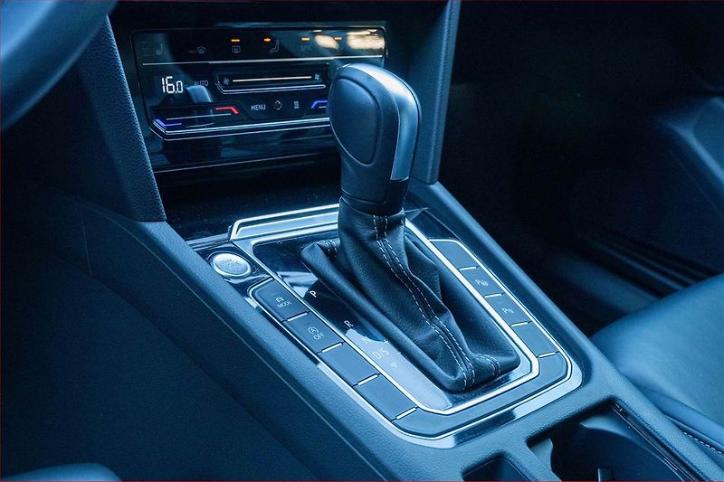 Volkswagen Arteon (2021) R-line 2.0 TDI - fotka 13 z 21