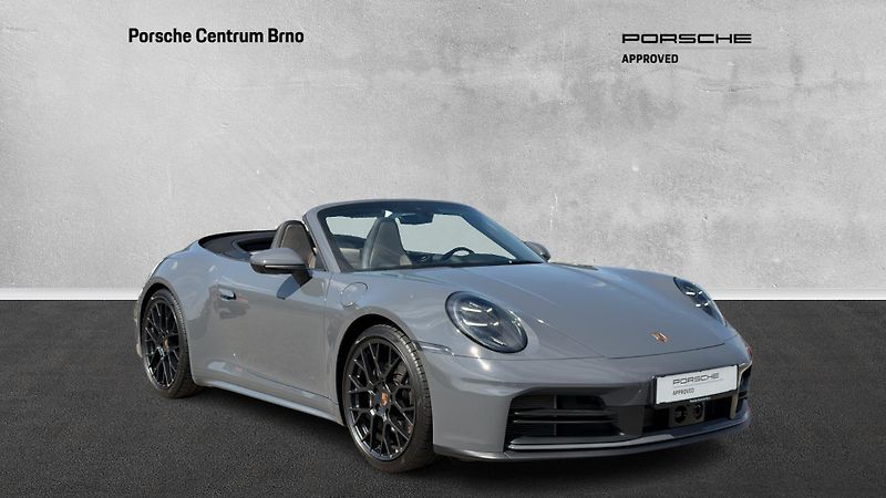 Porsche 911 Cabrio - fotka 4 z 30