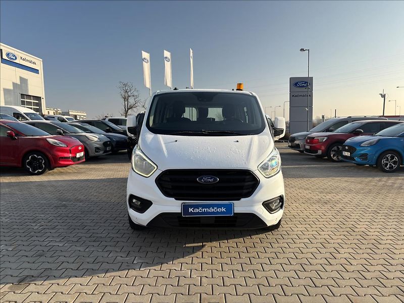 Ford Transit Custom 2,0 EcoBlue KombiVan L2 DPH - fotka 8 z 34
