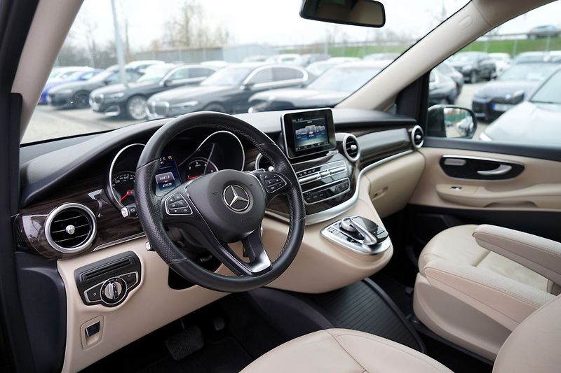 Mercedes-Benz Třídy V V 250d /Long/kůže/kamera - fotka 22 z 40