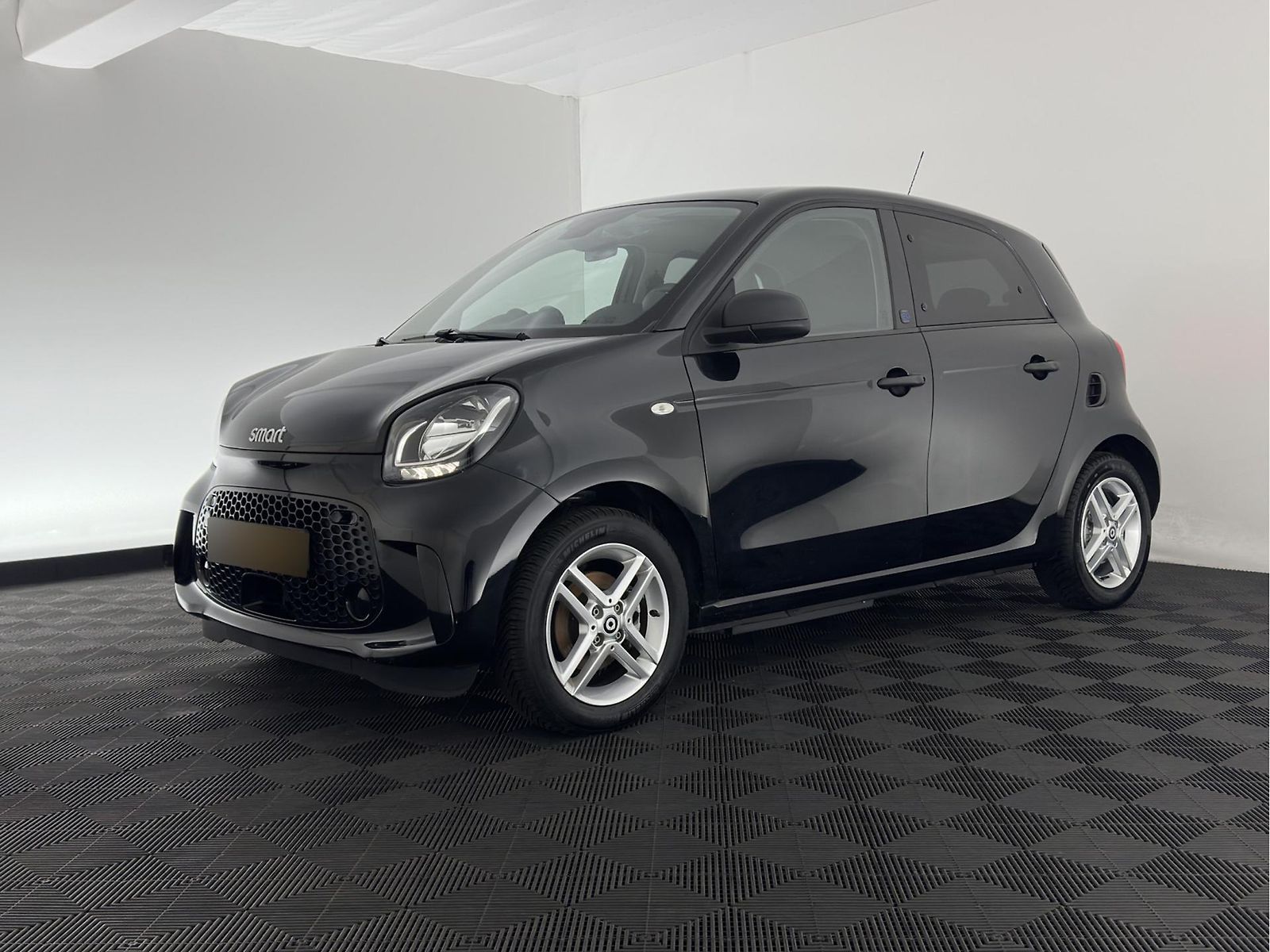 Smart Forfour Essential