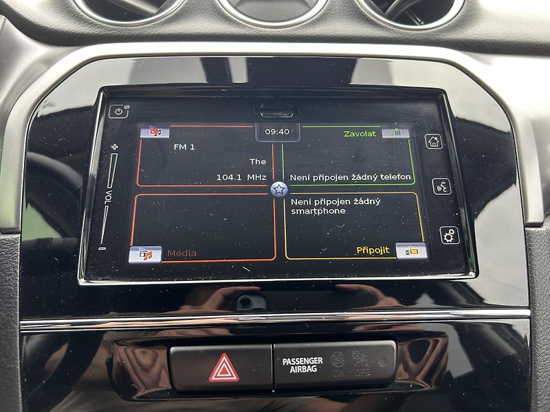 Suzuki Vitara (2022) 1.4 i 95 KW hybrid  - fotka 19 z 28