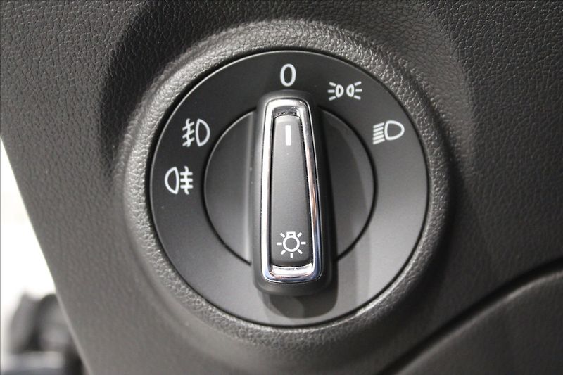 Seat Leon 1,4 TGi Style LED CZ původ - fotka 14 z 29