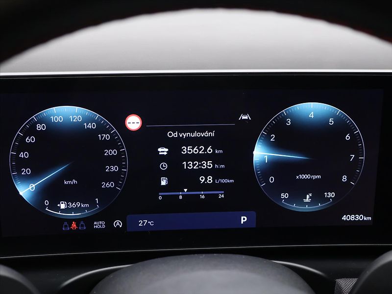 Hyundai Tucson 1,6 T-GDI MHEV 118kW N Line CZ - fotka 19 z 36