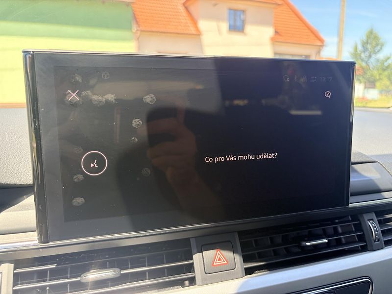 Audi A4 Avant 2.0TDI DSG QUATTRO REZERVACE - fotka 44 z 56