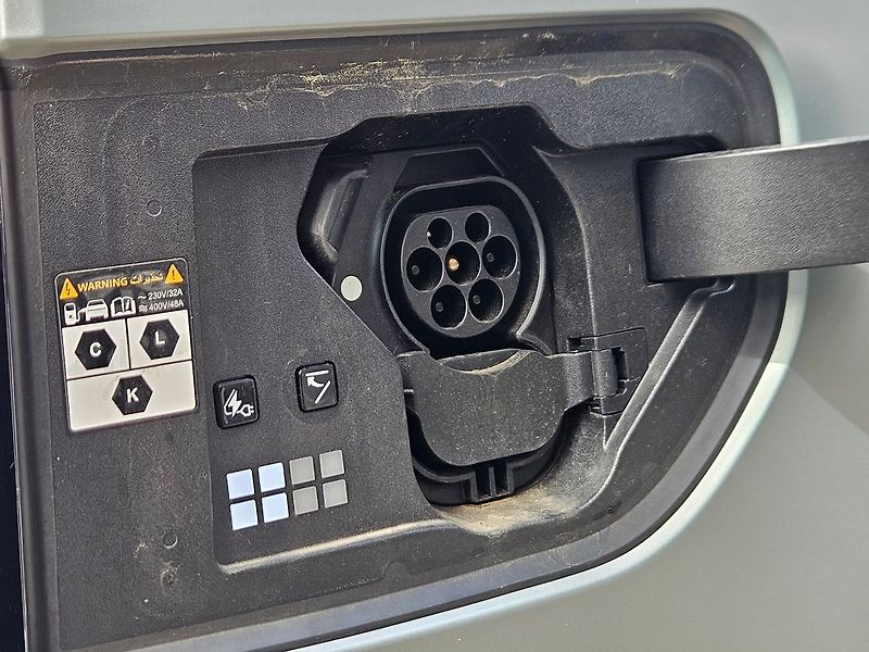 Hyundai Ostatní 110.3 kWh 314kW, 4x4, 1.maj. - fotka 55 z 62