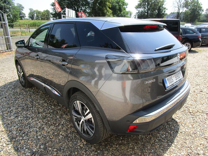 Peugeot 3008 1,2-96KW-1.MAJTIEL-NAJ-1.400KM - fotka 5 z 18