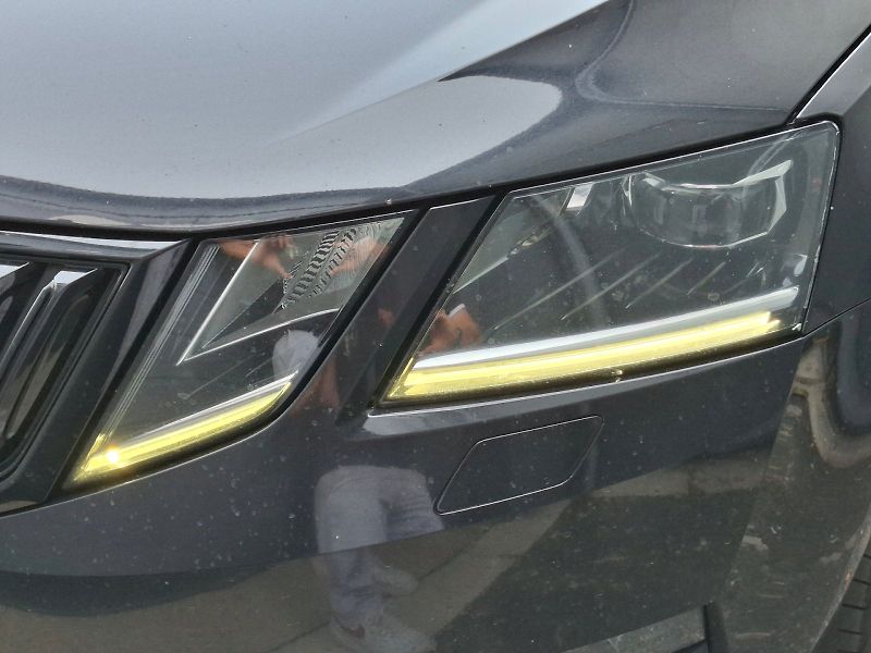 Škoda Octavia (2019) Ambition Plus Extra 1,5TSi 110 - fotka 33 z 35