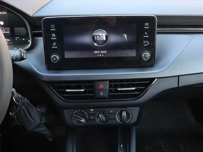 Škoda Scala (2024) Selection 1.0 TSI, Serv.kniha - fotka 12 z 21