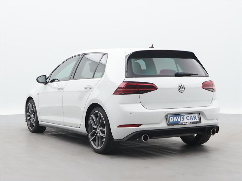 Volkswagen Golf 2,0 TSI GTI Performance DSG - fotka 5 z 29
