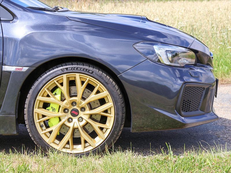 Subaru WRX 2,5 STI  221kW SPORT CZ DPH - fotka 33 z 40