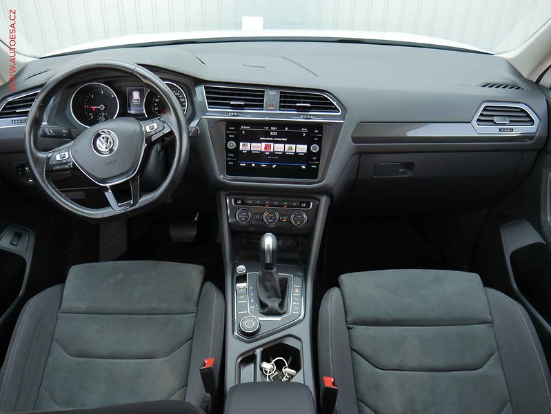 Volkswagen Tiguan Allspace (2021) 2.0 TDi 4Motion, 1.maj,ČR - fotka 8 z 22
