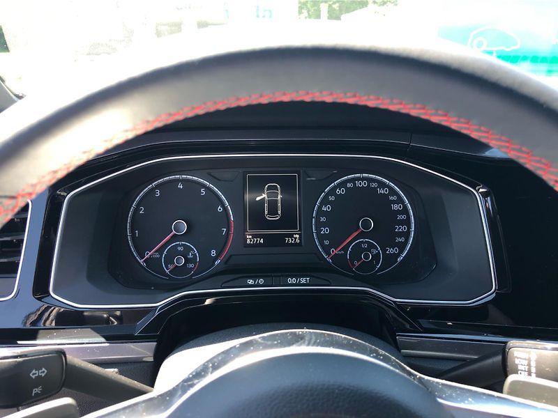 Volkswagen Polo GTi 2.0 TSi DSG 6st. - fotka 18 z 26