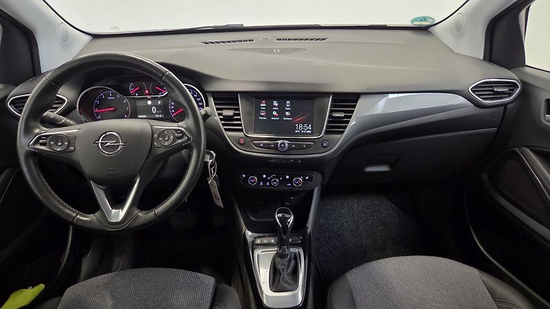 Opel Crossland - fotka 6 z 6
